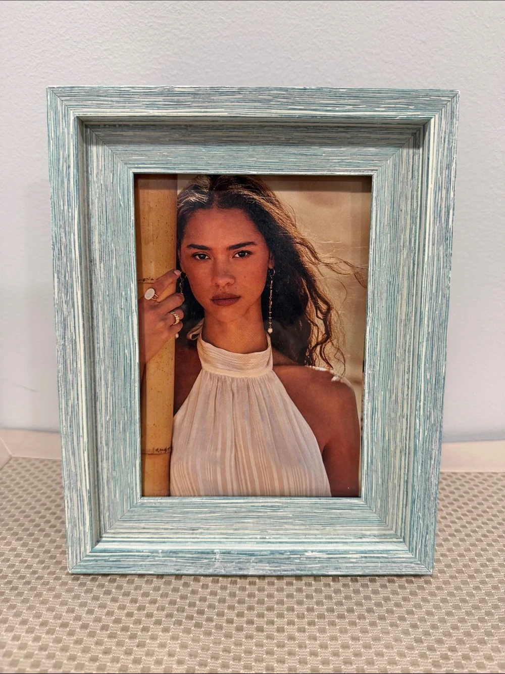 White Blue distinctive rustic brushed picture frame 4.5 x 6.5”